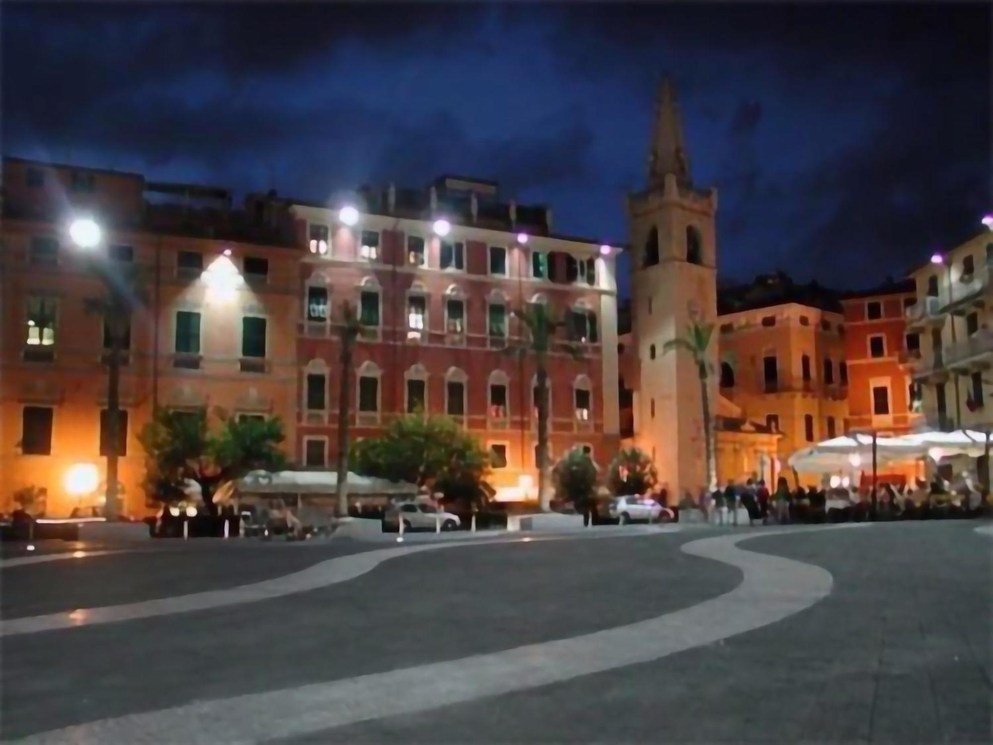 Affittacamere "In Piazzetta Da Vasco" Lerici Zewnętrze zdjęcie