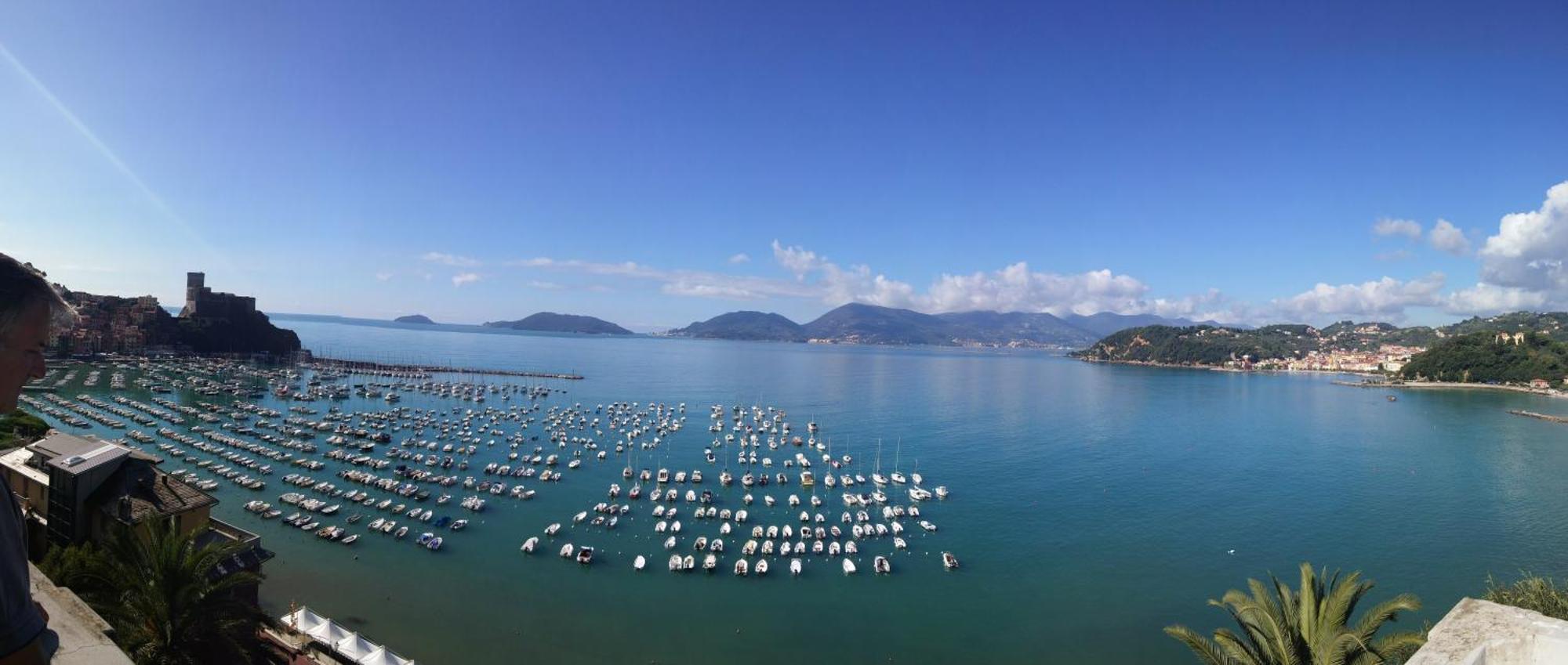 Affittacamere "In Piazzetta Da Vasco" Lerici Zewnętrze zdjęcie